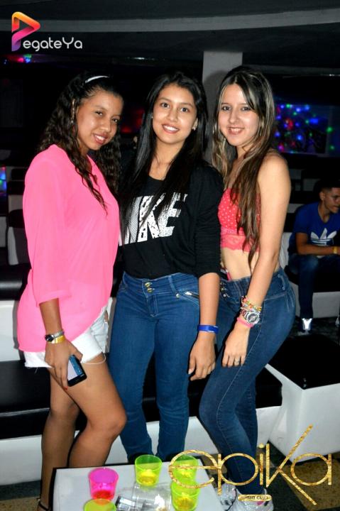 Foto 4 de EPIKA - 3ER/4to FDS JUNIO 2016 en Epika Night Club, Cali