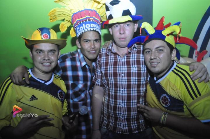 Foto 14 de El Manicomio sábado 13 de junio 2015 en Discoteca El Manicomio Bucaramanga, Bucaramanga