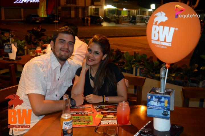 Foto 4 de Bufalo Wings - 2do FDS Junio 2015 en Búfalo Wings - Cali, Cali