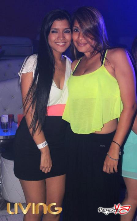 Foto 11 de Living Night Club - Oct 11 en Living Night Club, Cali