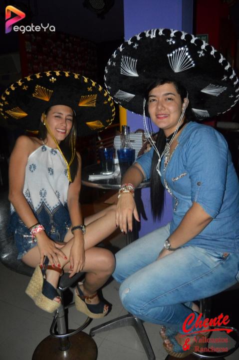Foto 61 de Chente - 1er & 2do FDS Dic 2016 en CHENTE Vallenatos y Rancheras, Cali
