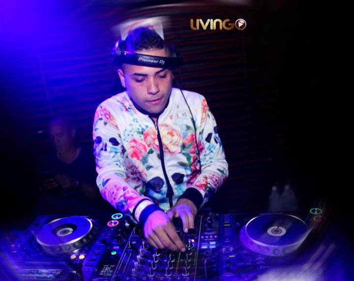 Foto 22 de Living - 3er Fds Abril 2017 en Living Night Club, Cali