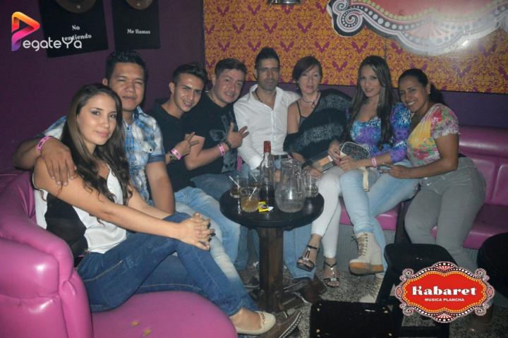 Foto 7 de Kabaret Bar - 5to FDS Mayo 2015 en Kabaret - Granada, Cali