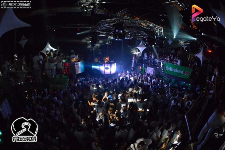 Foto 87 de 5ta Edicion Fiesta Blanca - Mission Club en Pegateya Cali, Cali
