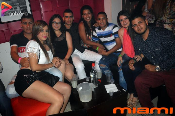 Foto 49 de Miami - 1er Fds julio 2016 en Miami Bar Cali, Cali
