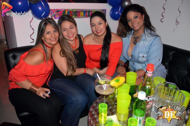 Foto 1 de EL DF CLUB - 3er & 4to Fds Oct 2016 en El DF Club Discoteca