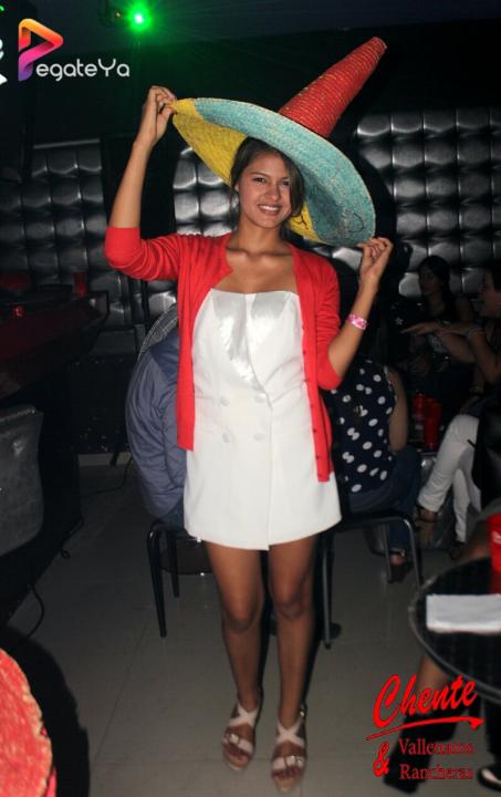 Foto 2 de Chente - 1er FDS Mayo 2016 en CHENTE Vallenatos y Rancheras, Cali