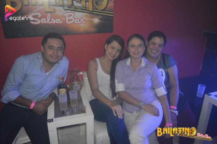 Foto 49 de Bailatino - 1er Fds Mayo 2016 en Bailatino - Bar, Cali
