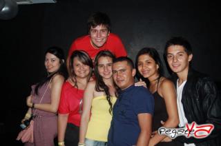 Foto 34 de Luxury 24 de Feb en Discoteca Luxury Medellin, Medellín