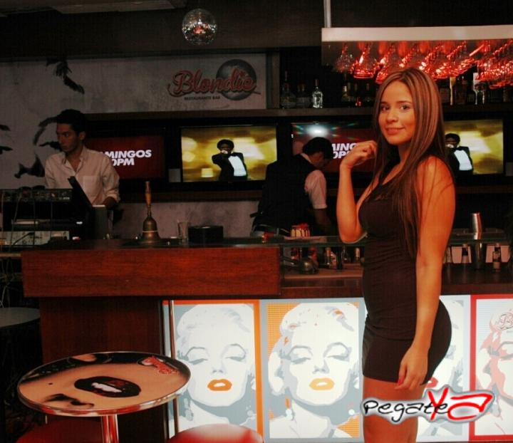 Foto 17 de Blondie - Agosto 09 del 2014 en Blondie Bar Cali, Cali