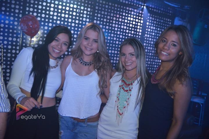 Foto 12 de BLING sabado 17 de enero de 2015 en Bar Bling Bucaramanga, Bucaramanga
