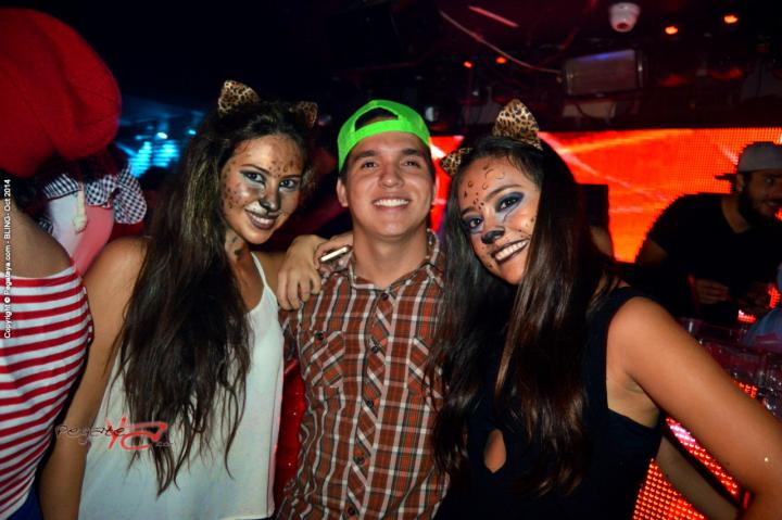Foto 38 de Bling viernes 31 de octubre de 2014 en Bar Bling Bucaramanga, Bucaramanga