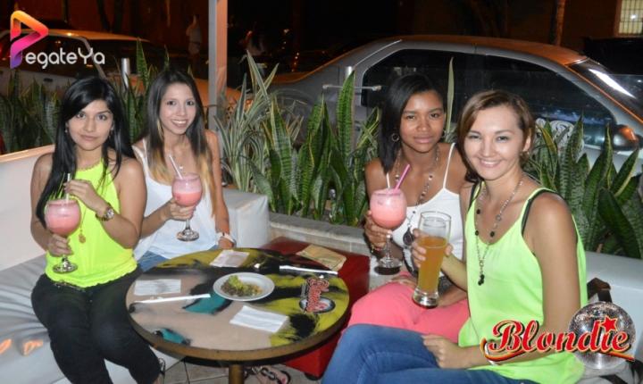 Foto 17 de Blondie - 1er FDS Marzo 2016 en Blondie Bar Cali, Cali