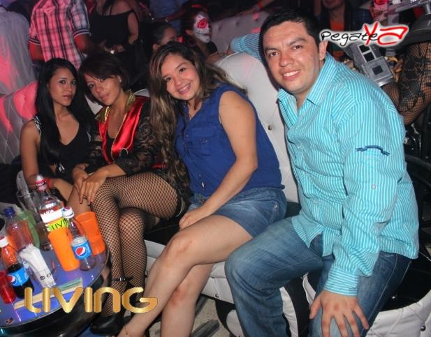 Foto 53 de Living Night Club - Halloween 2014 en Living Night Club, Cali