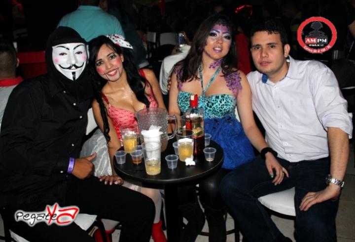 Foto 68 de Ampm Bar - Halloween 2014 en Am / PM Bar - Cali, Cali