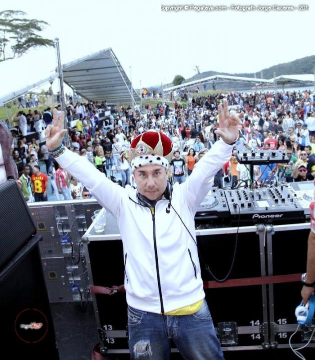 Foto 93 de TOMORROWLAKE Lago Calima en Fiestas Colombia, Medellín