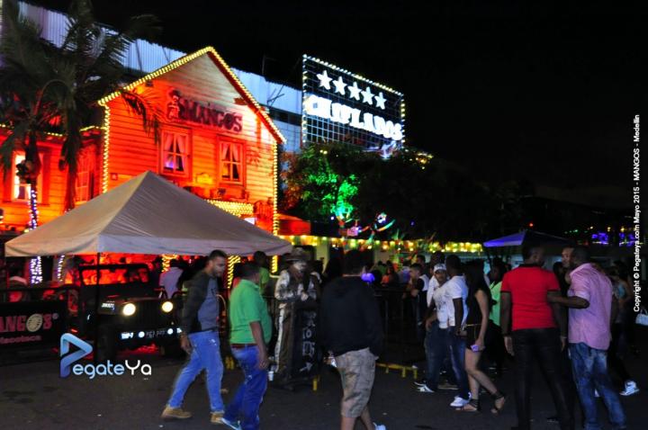 Foto 15 de Mangos Medellin - 22 -23 Mayo de 2015 en Discoteca Mangos Medellin, Medellín
