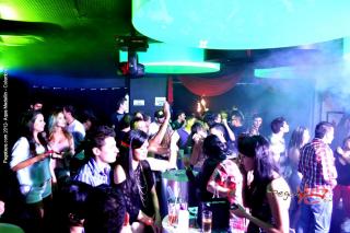 Foto 43 de Discoteca Aqua Medellin - 2 de junio en Discoteca Aqua Medellin, Medellín