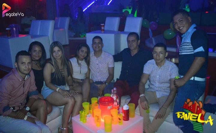 Foto 30 de Favela Club - 3er Fds Mayo 2017 en Favela Club Menga, Cali
