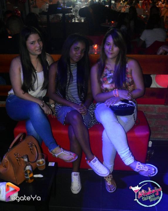 Foto 17 de Midaju - Amor y Amistad 2015 en Midaju Bar