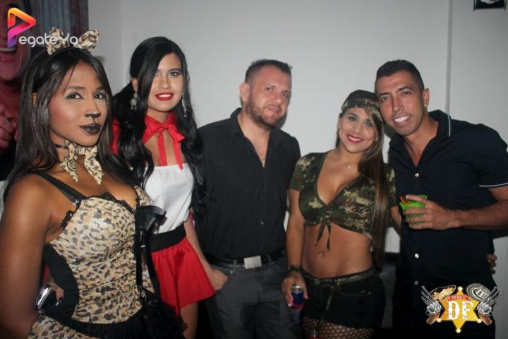 Foto 4 de El DF Club - Hallowen 2016 en El DF Club Discoteca