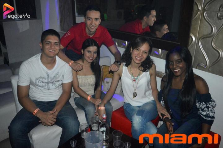 Foto 35 de Miami Bar - 3er - 4to Fds Marzo 2017 en Miami Bar Cali, Cali