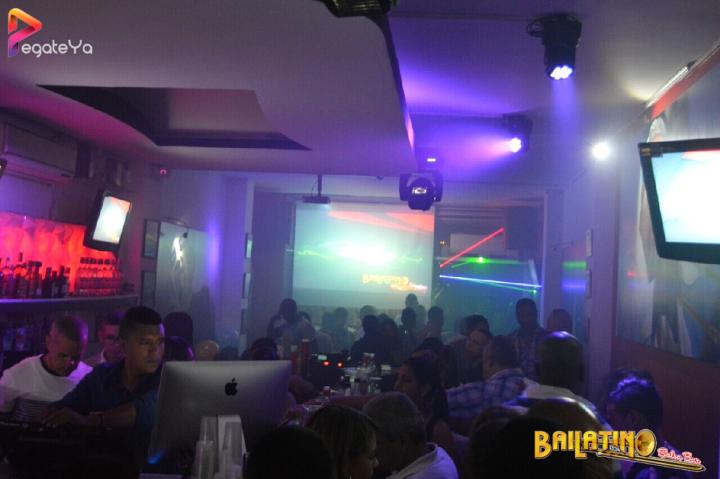 Foto 27 de Bailatino - 4to Fds Abril 2017 en Bailatino - Bar, Cali