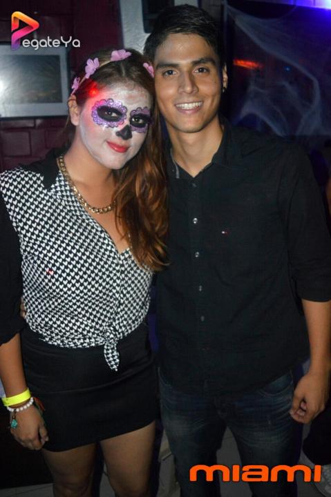 Foto 16 de Miami - Halloween 2015 en Miami Bar Cali, Cali