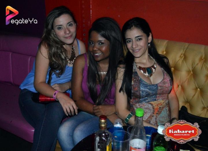 Foto 1 de Kabaret Bar - 1er FDS Agosto 2015 en Kabaret - Granada, Cali