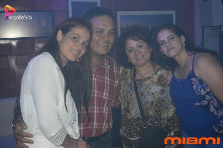 Foto 28 de Miami Bar - 1er FDS Nov. 2015 en Miami Bar Cali, Cali