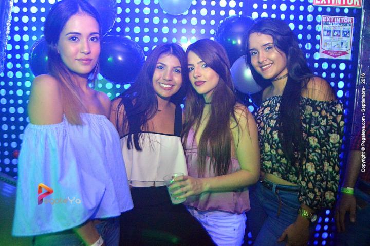 Foto 40 de PISO V sábado 3 de sep en Bar Piso V Bucaramanga, Bucaramanga
