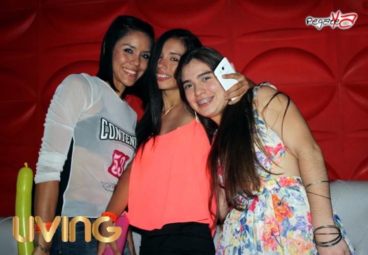 Foto 20 de Living - Celedon y Pipe Pelaez en Living Night Club, Cali