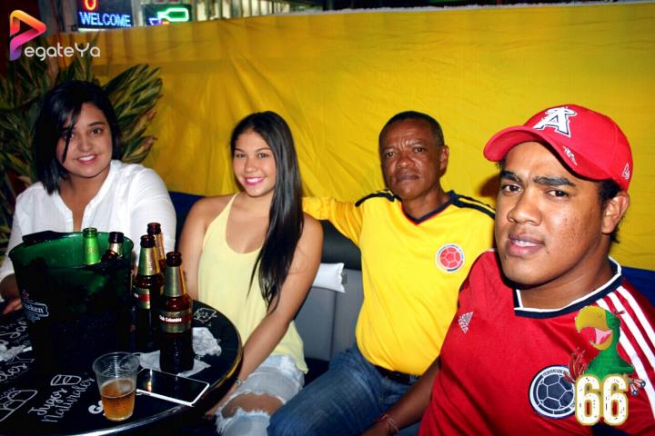 Foto 99 de La Lora 2do / 3er Fds Junio 2016 en La Lora Bar, Cali