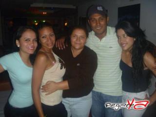 Foto 9 de Abril 14 del 2012 en Miami Bar Cali, Cali