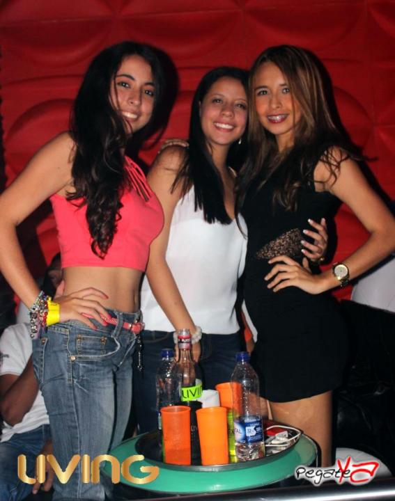 Foto 12 de Living Night Club - Oct 11 en Living Night Club, Cali
