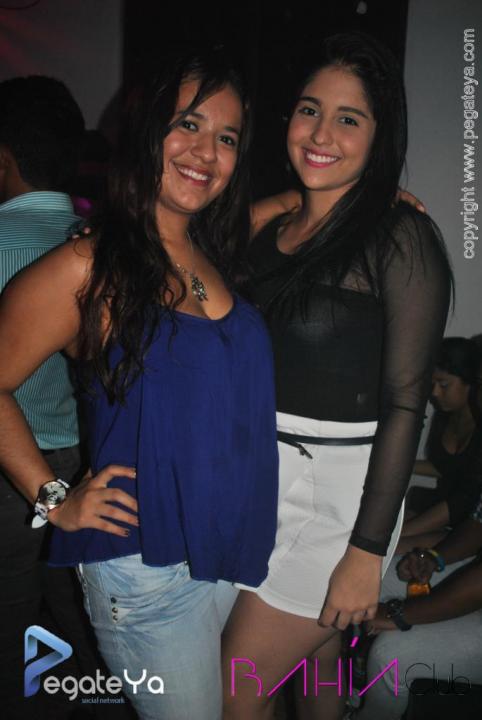 Foto 3 de Bahia Club Sabado 17 de Octubre 2015 en bahia club, Cartagena
