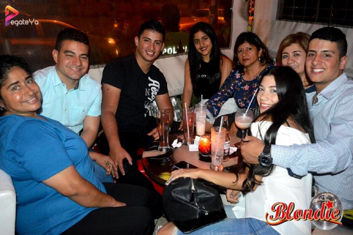 Foto 14 de Blondie - 3er Fds Abril 2017 en Blondie Bar Cali, Cali