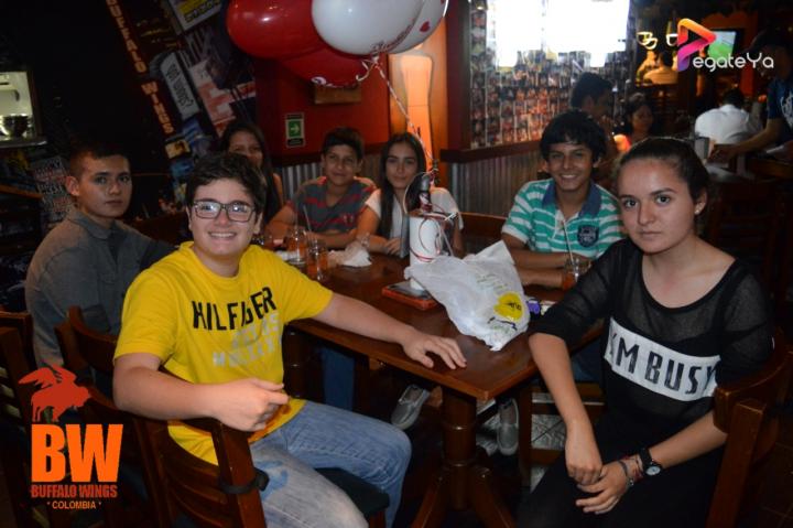 Foto 5 de Bufalo Wings - 2do FDS Junio 2015 en Búfalo Wings - Cali, Cali