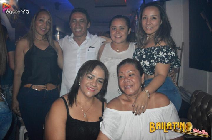 Foto 25 de Bailatino - 2do Fds Julio 2017 en Bailatino - Bar, Cali