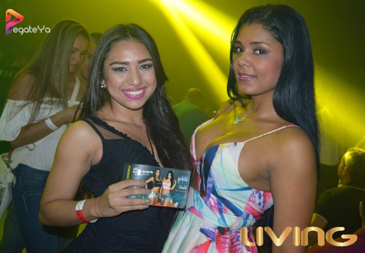 Foto 12 de Living - 1er & 2do Fds Octubre 2016 en Living Night Club, Cali