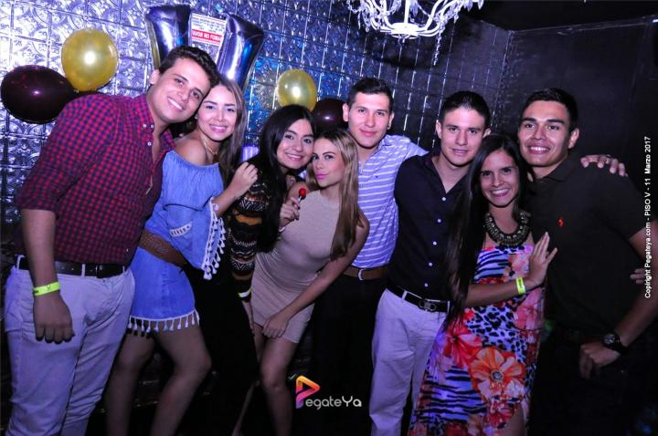 Foto 51 de Piso V - Sabado 11 de marzo de 2017 en Bar Piso V Bucaramanga, Bucaramanga