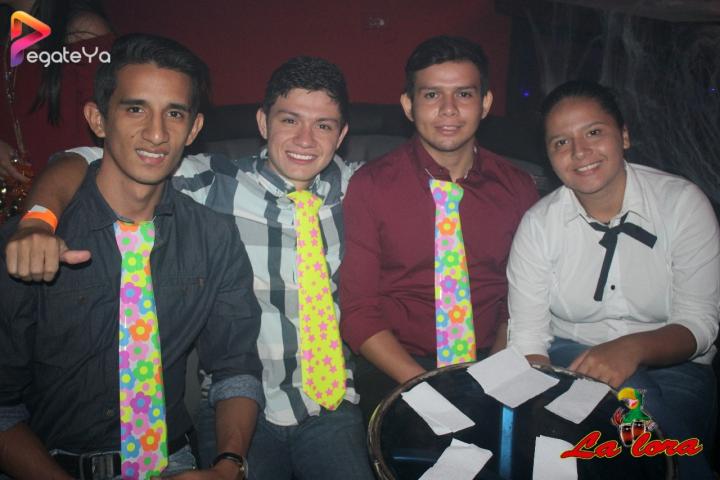 Foto 6 de La lora Bar - Hallowen 2016 en La Lora Bar, Cali