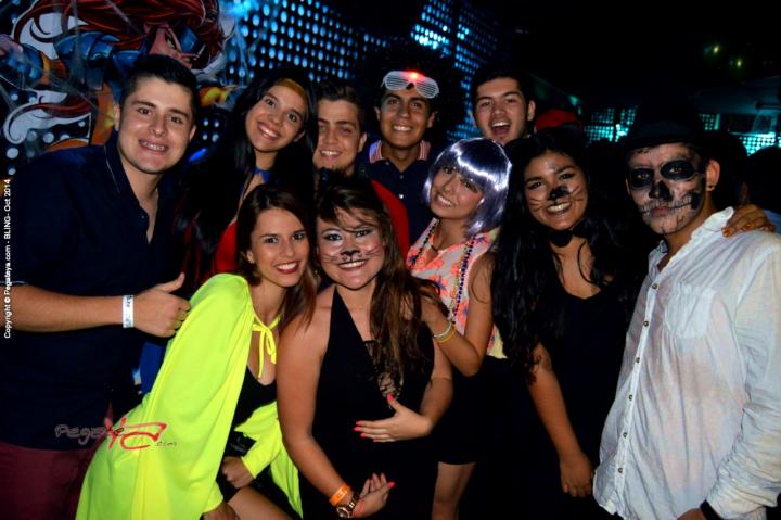 Foto 124 de Bling viernes 31 de octubre de 2014 en Bar Bling Bucaramanga, Bucaramanga