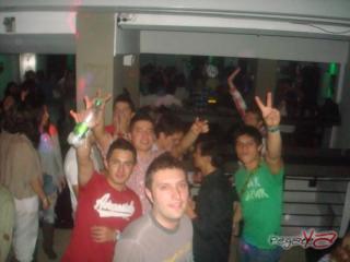 Foto 34 de Abril 20 del 2012 en I´m Fun Discoteca Manizales, Manizales