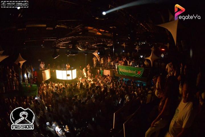 Foto 88 de 5ta Edicion Fiesta Blanca - Mission Club en Pegateya Cali, Cali