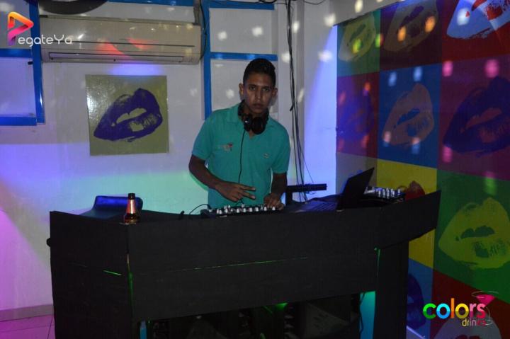 Foto 7 de Colors - 2do Fds Abril 2016 en Colors Drinks