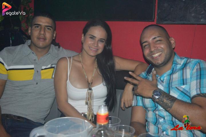 Foto 6 de La Lora - 2DO Fds Febrero 2017 en La Lora Bar, Cali