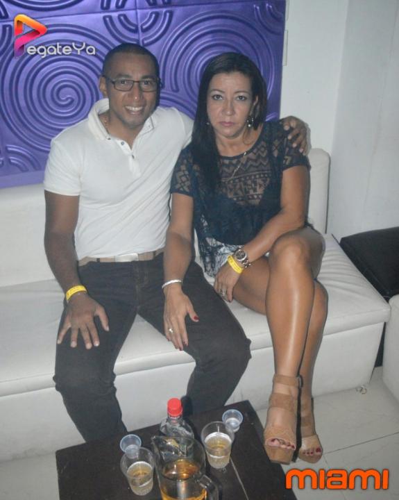 Foto 15 de Miami Bar - Amor y Amistad 2015 en Miami Bar Cali, Cali
