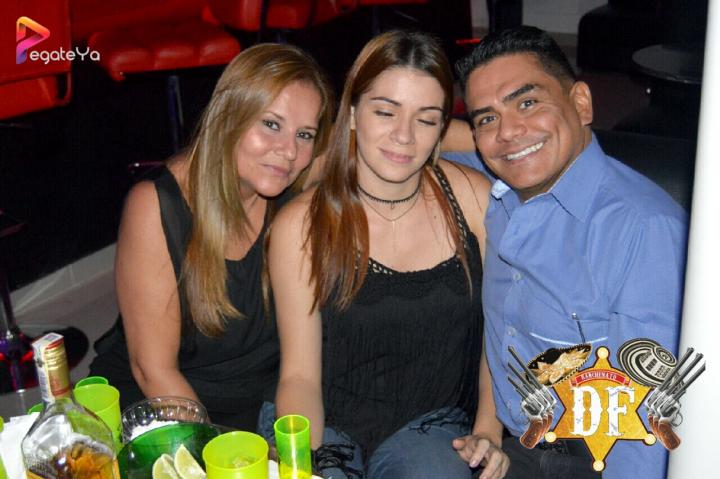 Foto 15 de DF DISCO CLUB - 2Do fds Oct 2016 en El DF Club Discoteca