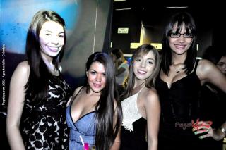 Foto 32 de Aqua - Discoteca Medellin Jueves 7 junio 2012 en Discoteca Aqua Medellin, Medellín